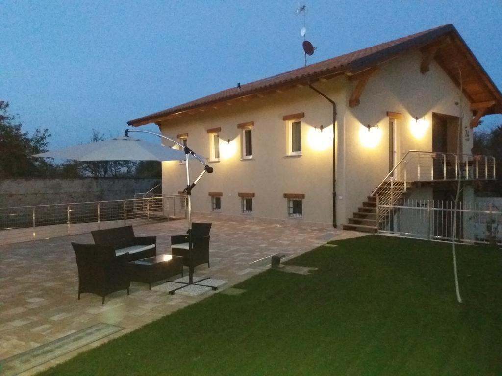 Вілла La Casa Di Kiki Кунео Екстер'єр фото